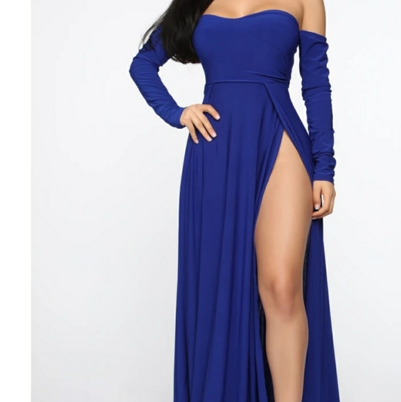 Elegantly Fab Off Shoulder Maxi Dress